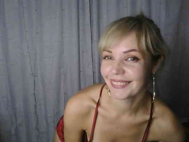 Red_Rose_98 webcam