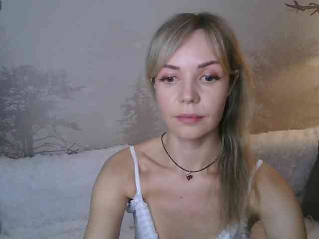 Red_Rose_98 webcam