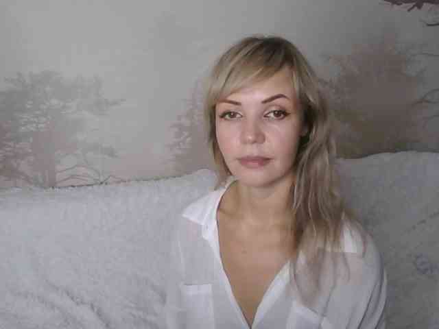 Red_Rose_98 webcam