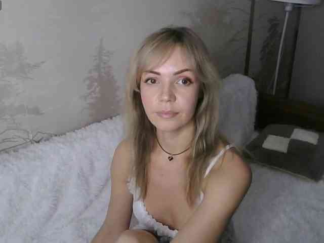 Red_Rose_98 webcam