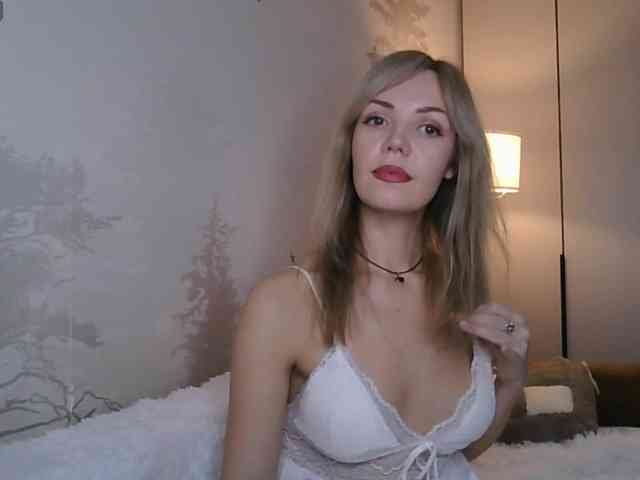 Red_Rose_98 webcam
