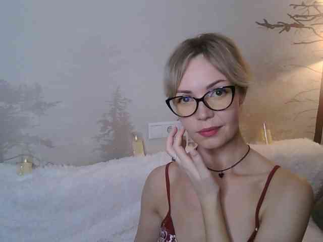 Red_Rose_98 webcam