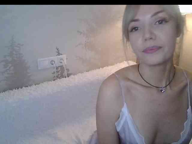 Red_Rose_98 webcam