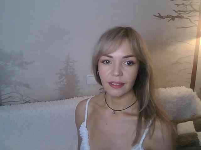 Red_Rose_98 webcam