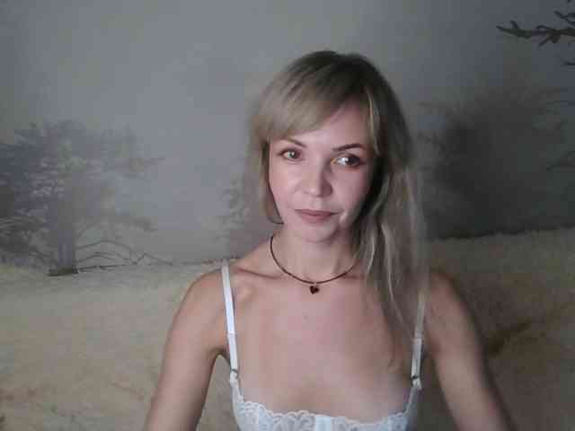 Red_Rose_98 webcam