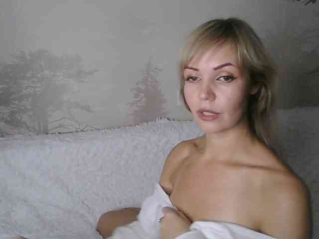 Red_Rose_98 webcam