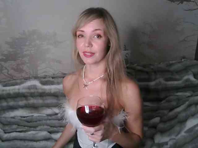 Red_Rose_98 webcam