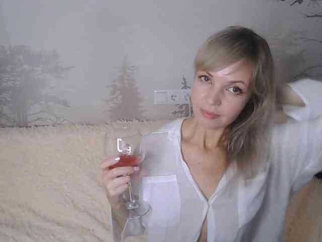 Red_Rose_98 webcam