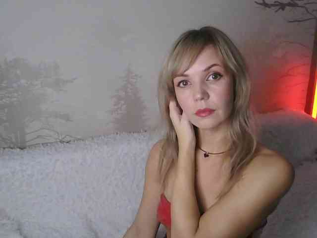 Red_Rose_98 webcam