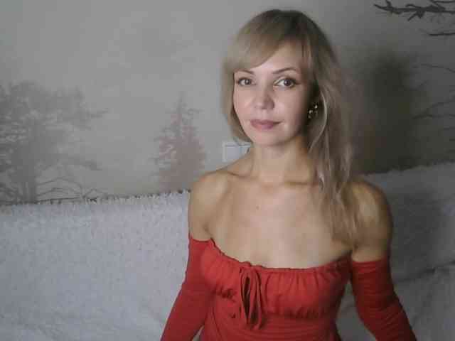 Red_Rose_98 webcam