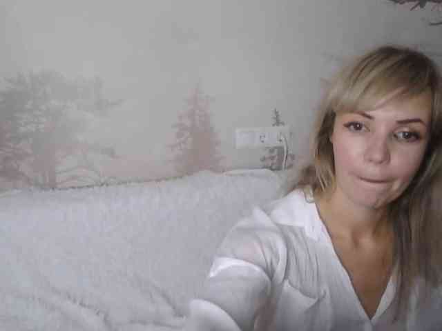 Red_Rose_98 webcam