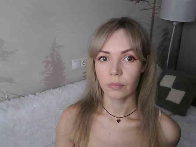 Red_Rose_98 webcam