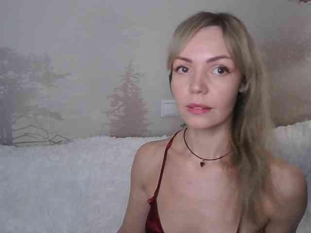 Red_Rose_98 webcam
