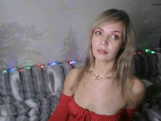 Red_Rose_98 webcam