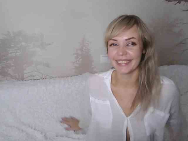 Red_Rose_98 webcam