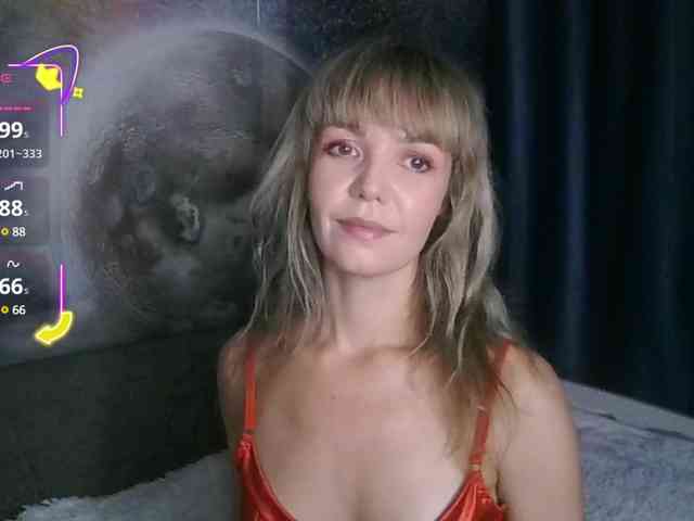 Red_Rose_98 webcam