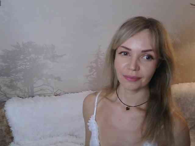 Red_Rose_98 webcam
