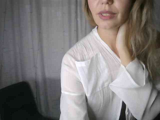 Red_Rose_98 webcam