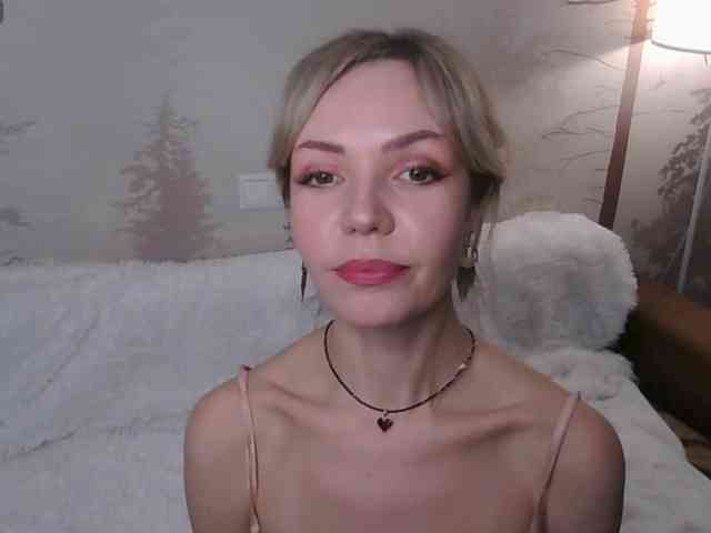 Red_Rose_98 webcam