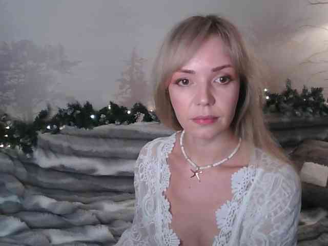 Red_Rose_98 webcam