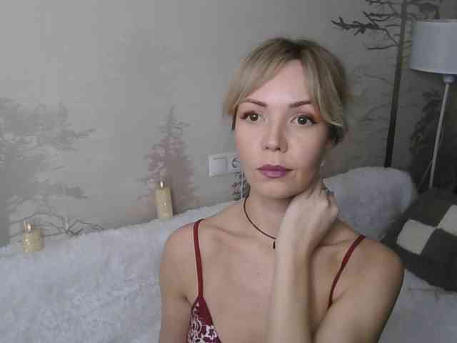 Red_Rose_98 webcam