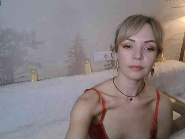 Red_Rose_98 webcam
