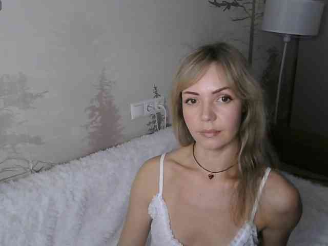 Red_Rose_98 webcam
