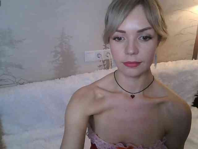 Red_Rose_98 webcam