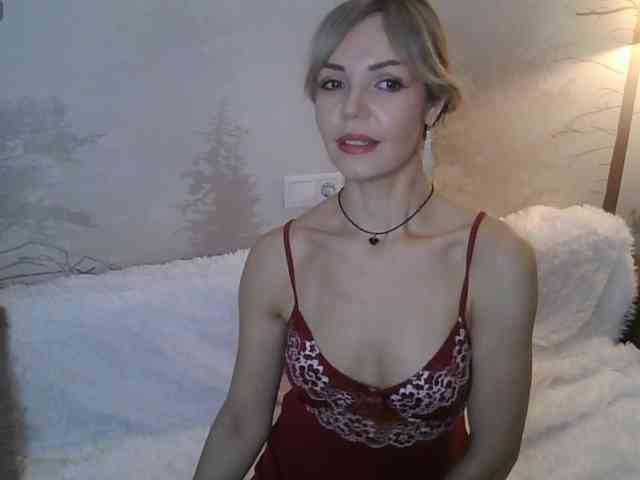 Red_Rose_98 webcam