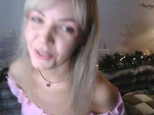 Red_Rose_98 webcam