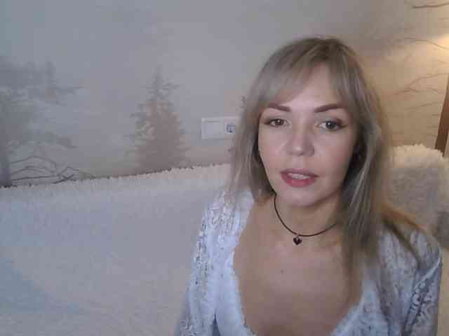 Red_Rose_98 webcam
