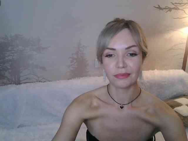 Kissz Live Webcam on BongaCams