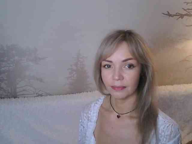 Red_Rose_98 webcam