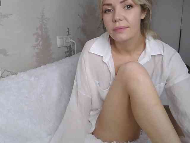 Red_Rose_98 webcam