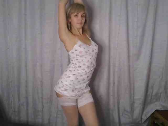 Red_Rose_98 webcam