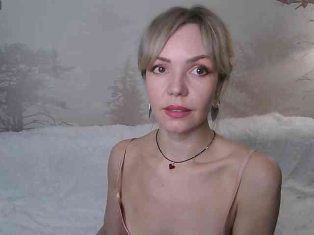 Red_Rose_98 webcam
