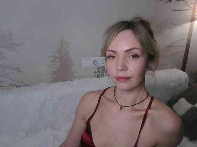 Red_Rose_98 webcam