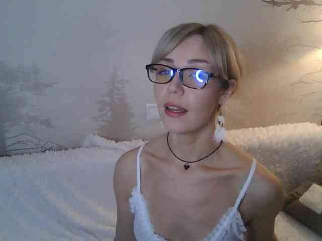 Red_Rose_98 webcam