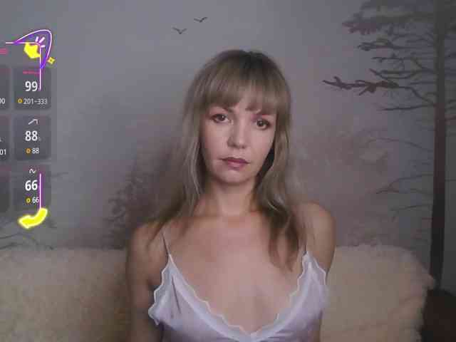Red_Rose_98 webcam