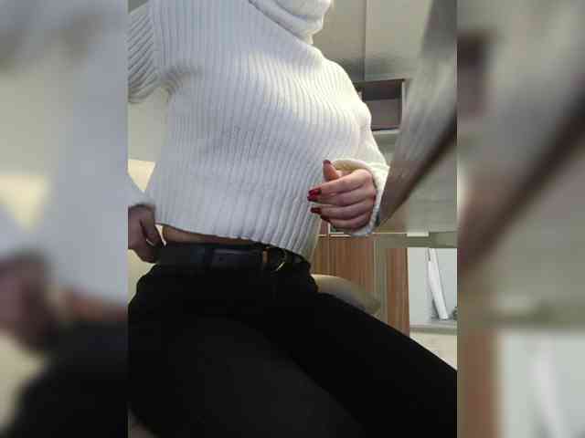 free video sex chat EmmiHot