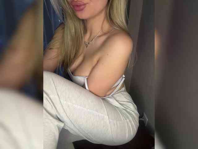 NikaLana Live Webcam on BongaCams