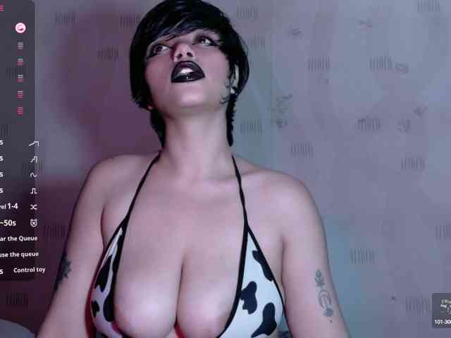 naturaltiits webcam