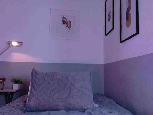 naturaltiits webcam