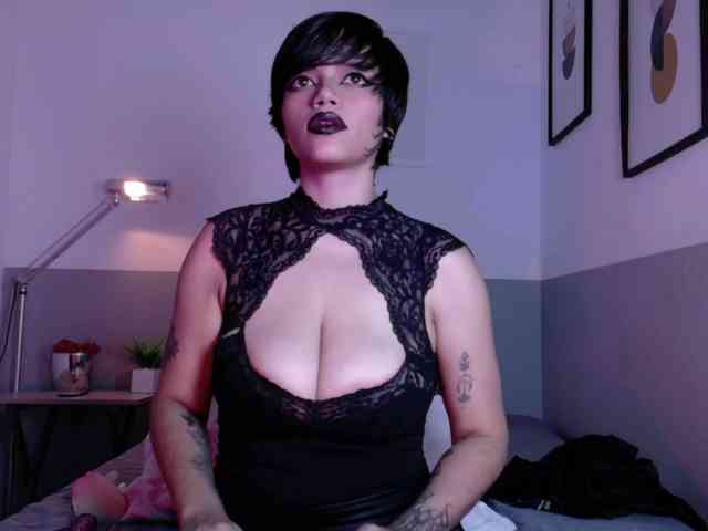 naturaltiits webcam