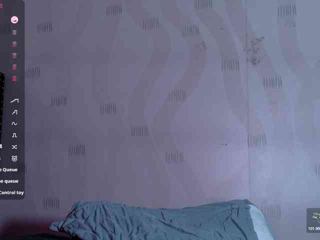 naturaltiits webcam