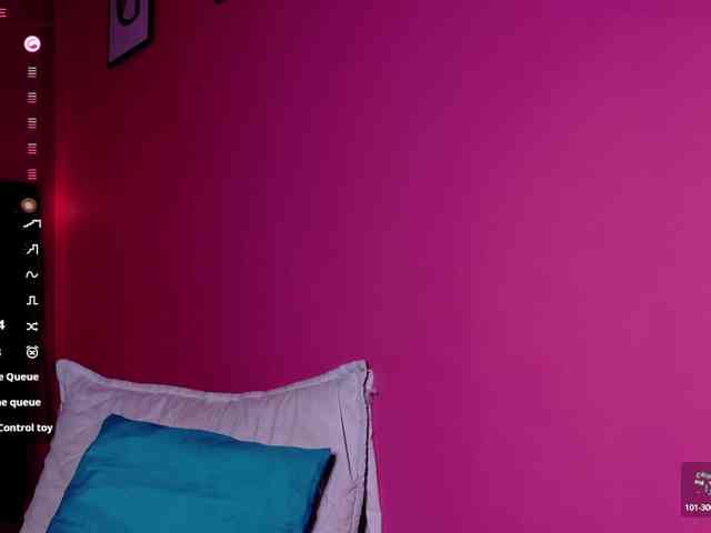 naturaltiits webcam