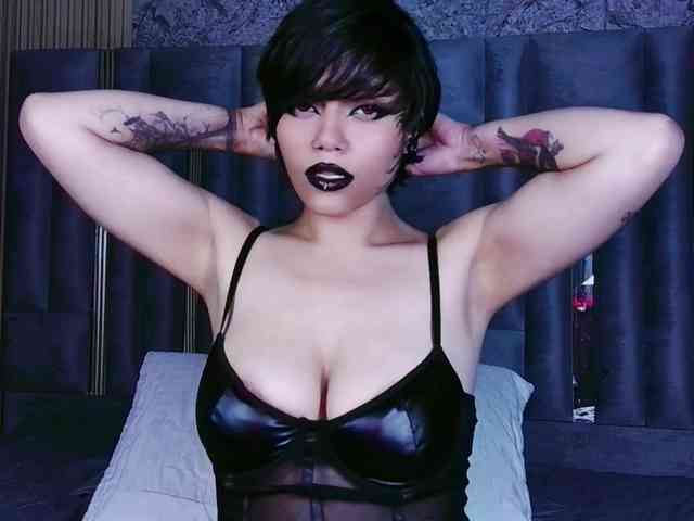 naturaltiits webcam