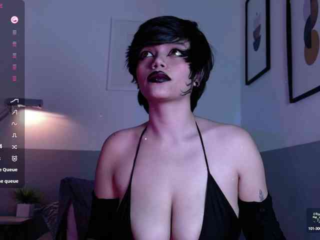 naturaltiits webcam