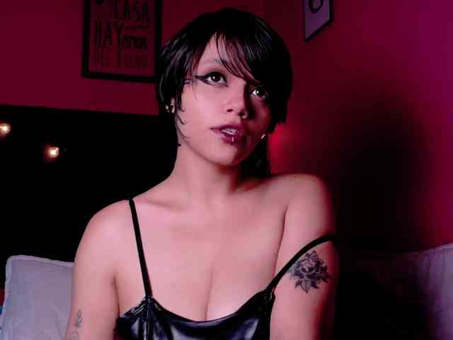 naturaltiits webcam