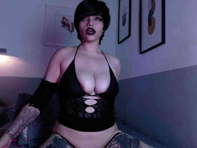 naturaltiits webcam